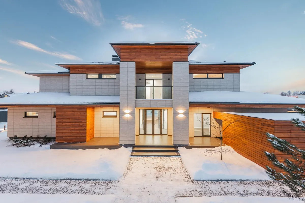 Preparing Your Mews House for Winter: A Seasonal Maintenance Guide